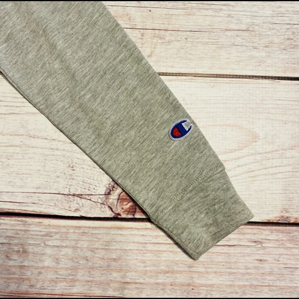 📌🆕 Champion • Long Sleeve • Shirt